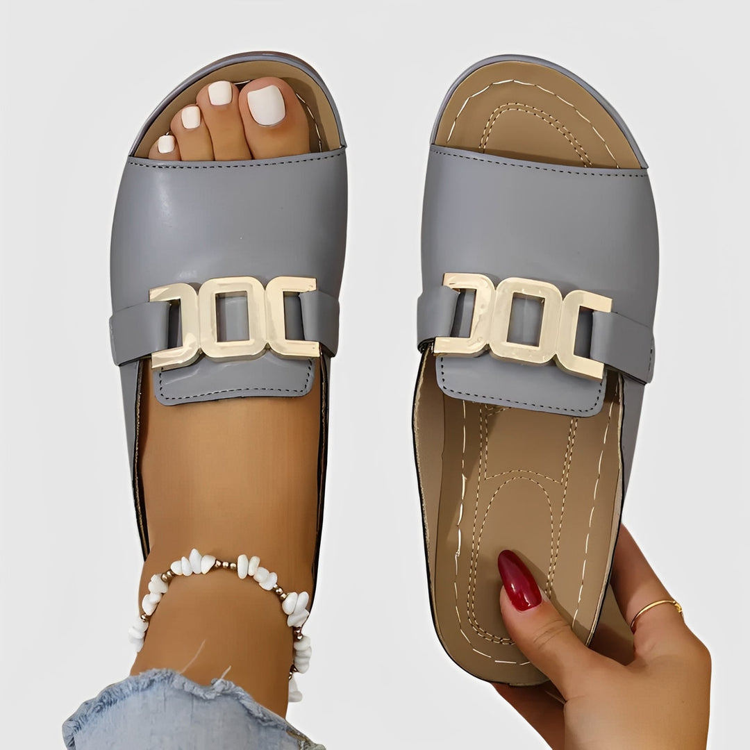 Estelle | Buckle Sandals