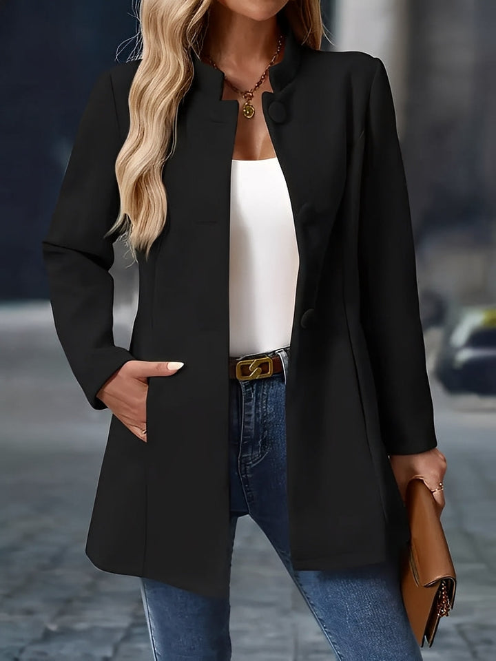 Amara | Buttoned Coat